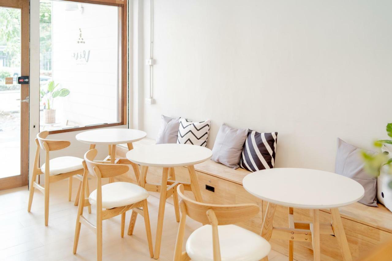 Viv Hometel&Cafe Τσιάνγκ Μάι Εξωτερικό φωτογραφία